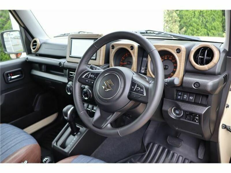 JIMNY SIERRA