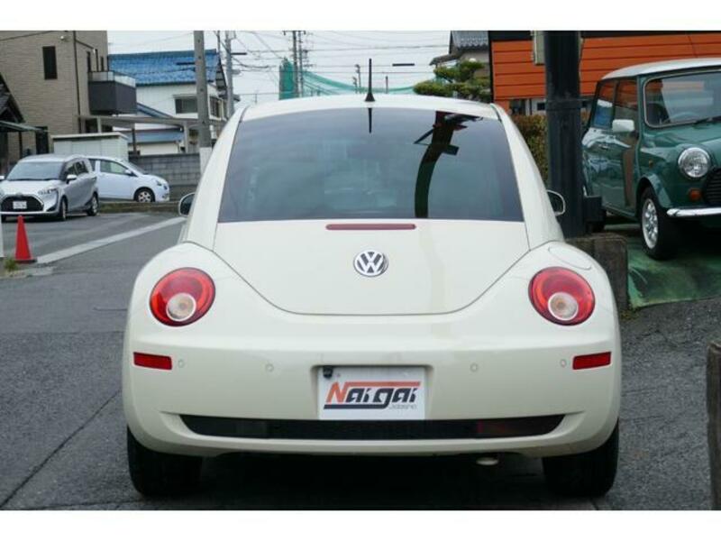 NEW BEETLE