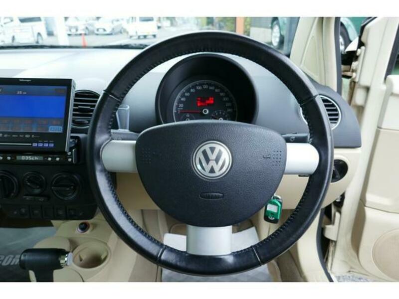 NEW BEETLE