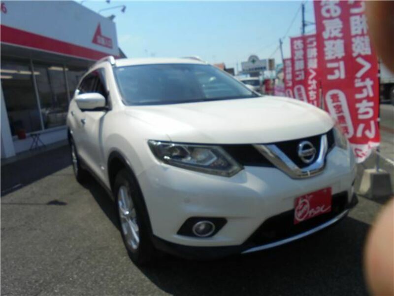 X-TRAIL