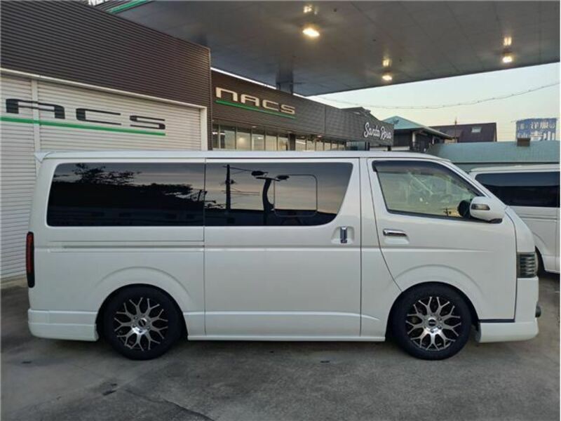HIACE