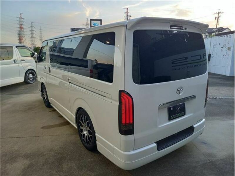 HIACE