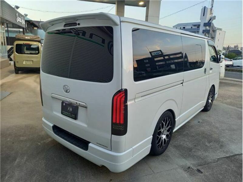 HIACE