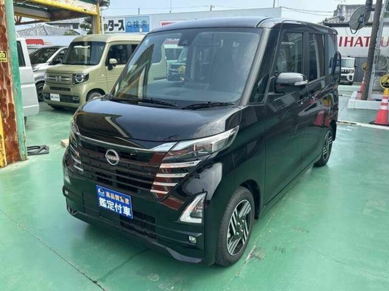 NISSAN ROOX