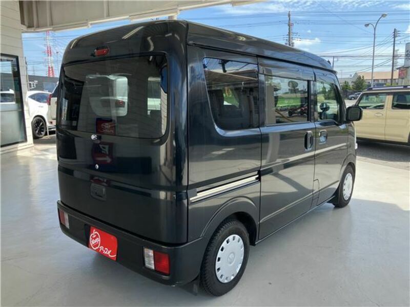 MINICAB VAN