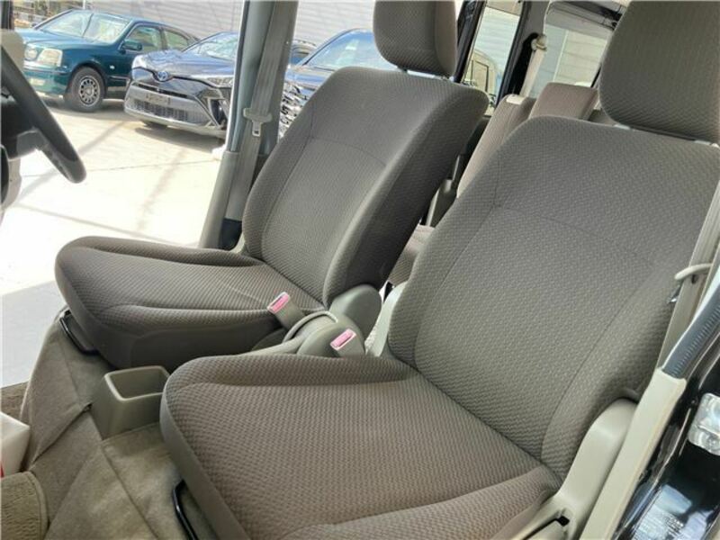 MINICAB VAN