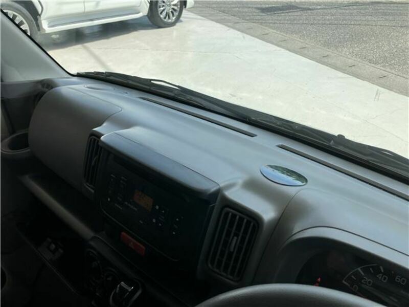 MINICAB VAN