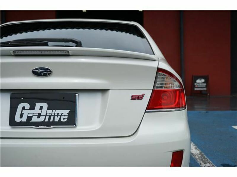 LEGACY B4