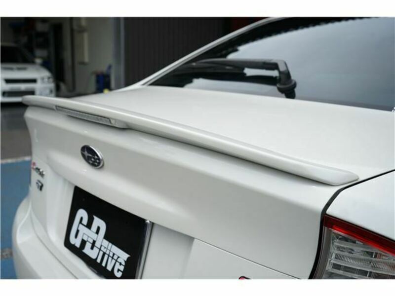 LEGACY B4