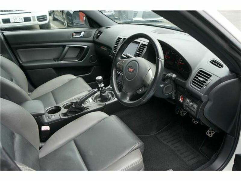 LEGACY B4