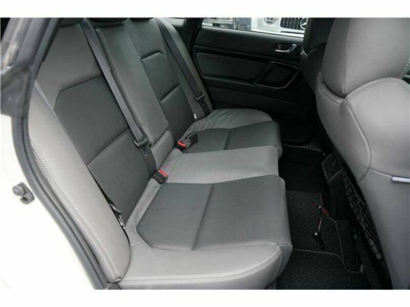 LEGACY B4