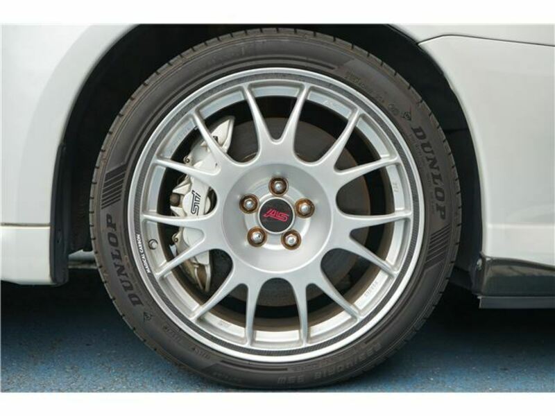 LEGACY B4