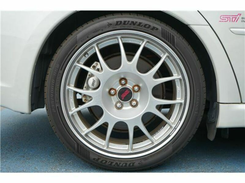 LEGACY B4