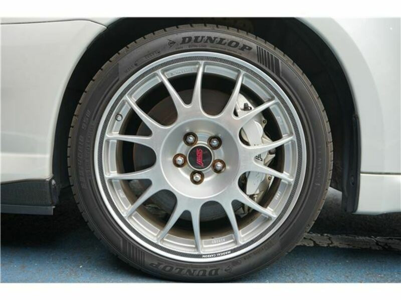 LEGACY B4