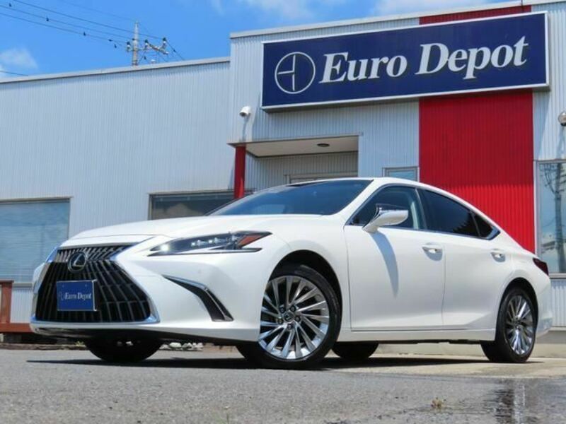 ES