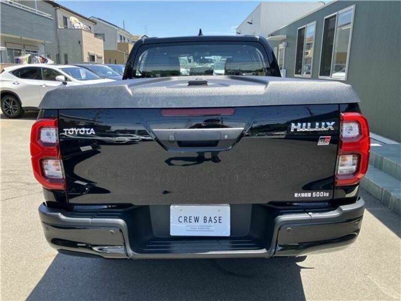 HILUX
