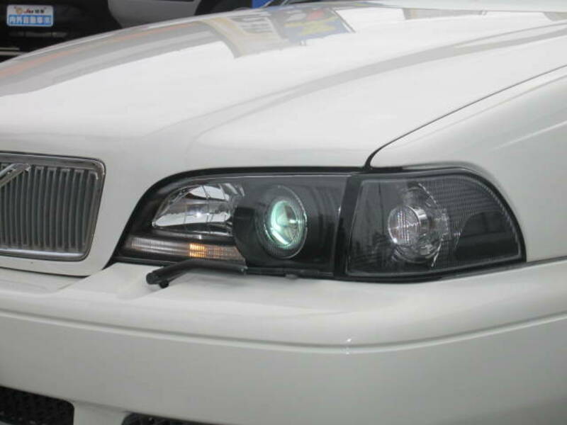 V70
