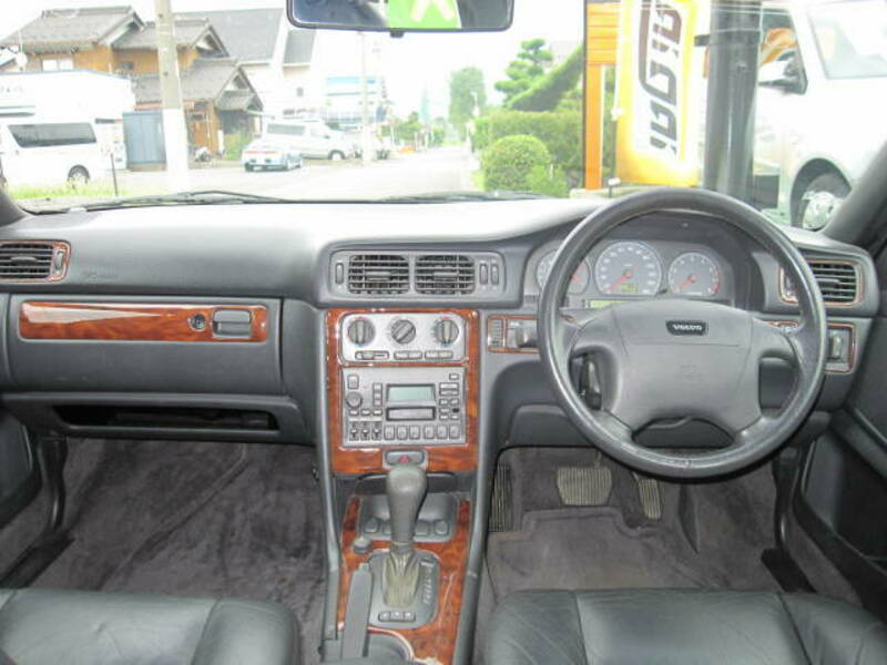 V70