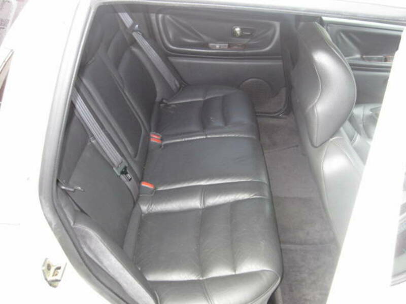 V70