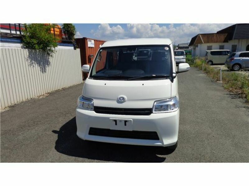 MAZDA BONGO VAN