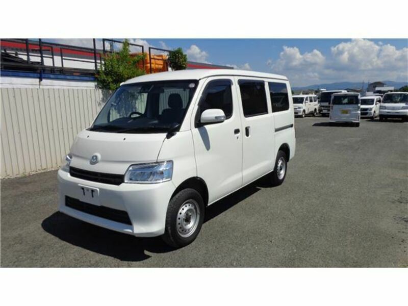 BONGO VAN