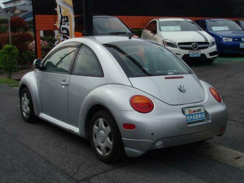 NEW BEETLE