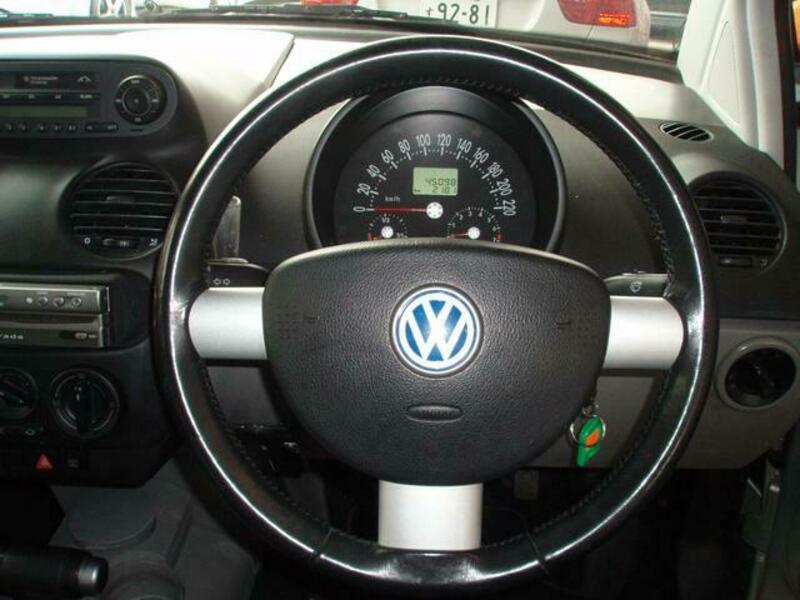 NEW BEETLE