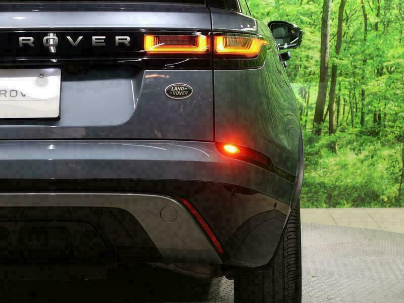 RANGE ROVER VELAR-1