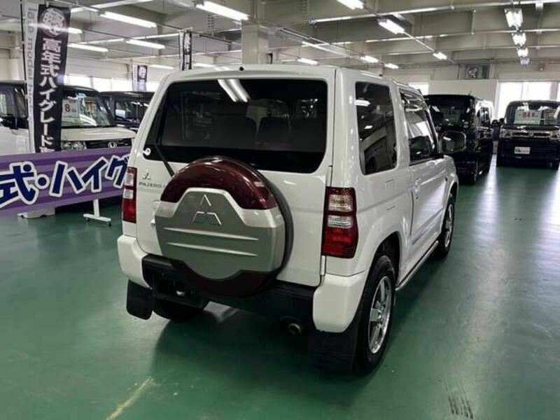 PAJERO MINI