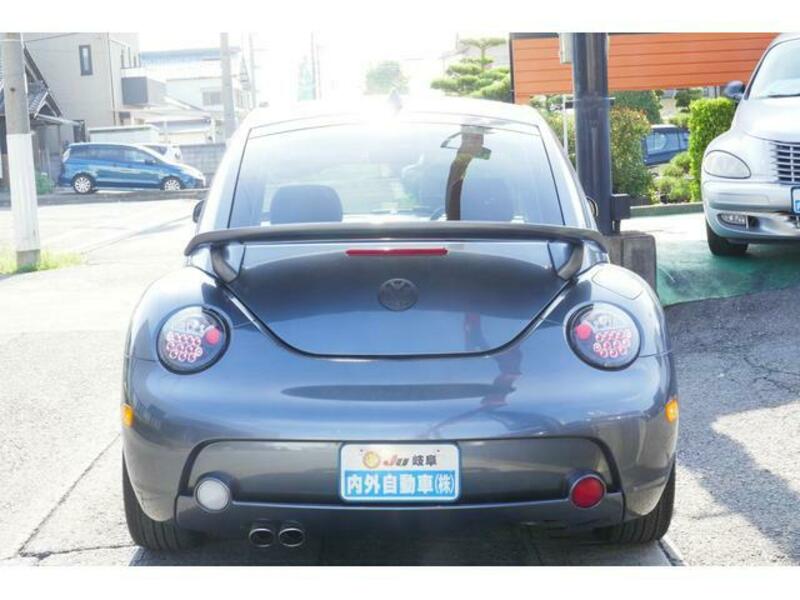 NEW BEETLE