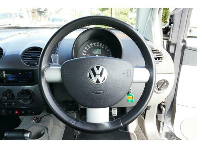NEW BEETLE