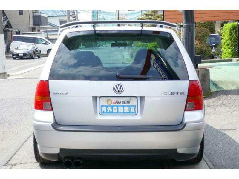GOLF WAGON