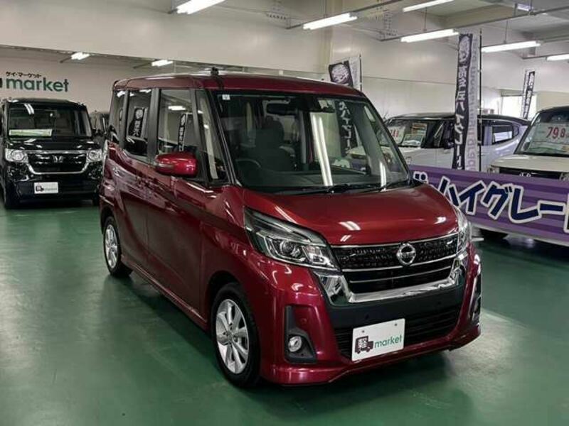NISSAN DAYZ ROOX