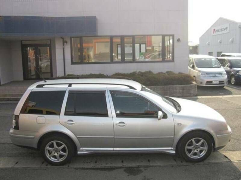 GOLF WAGON