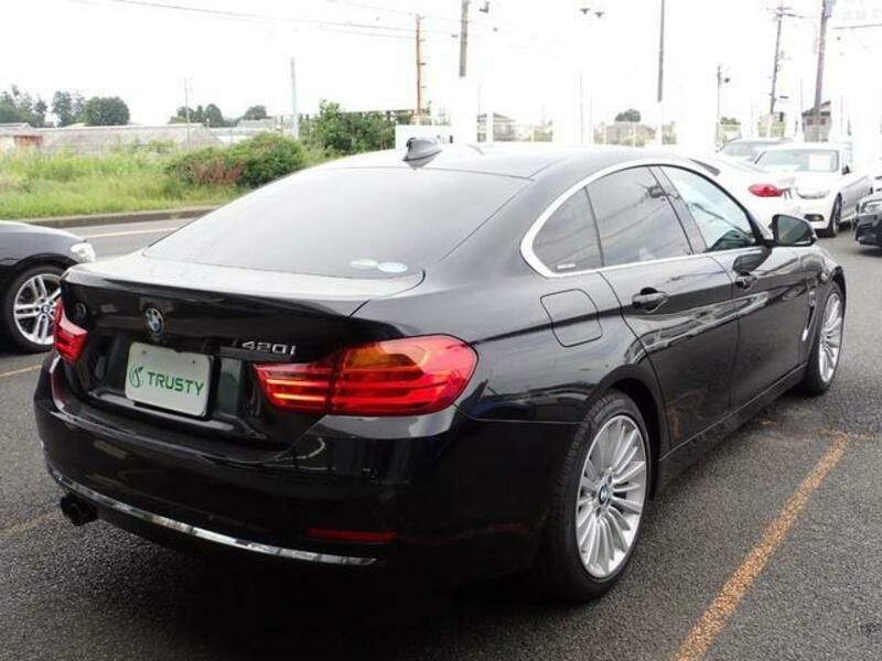 4 SERIES