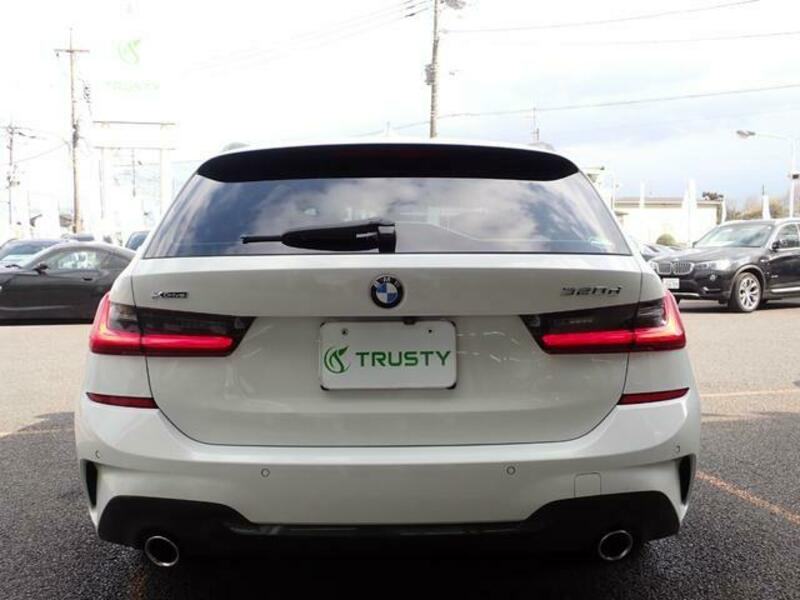 3 SERIES