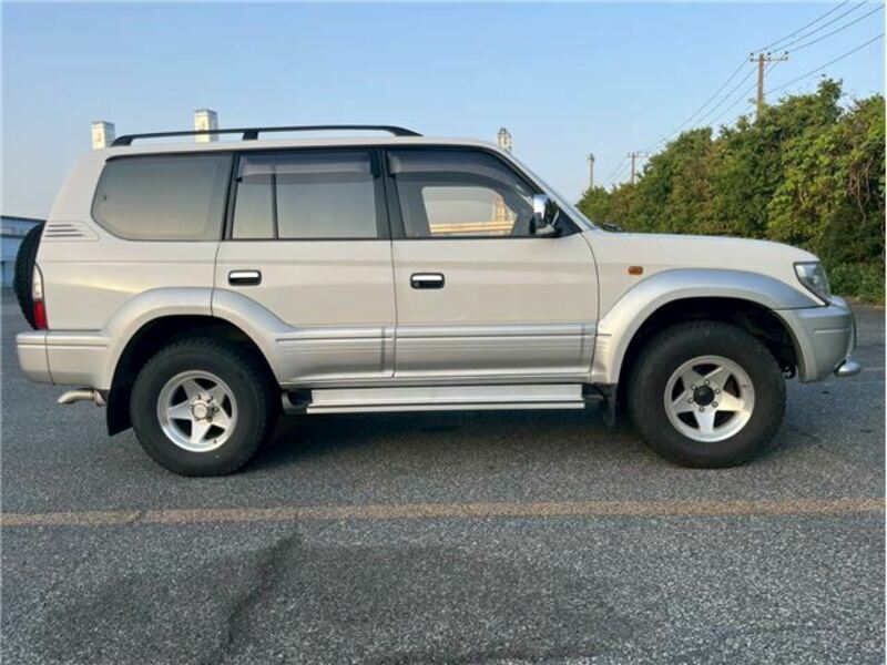 LAND CRUISER PRADO