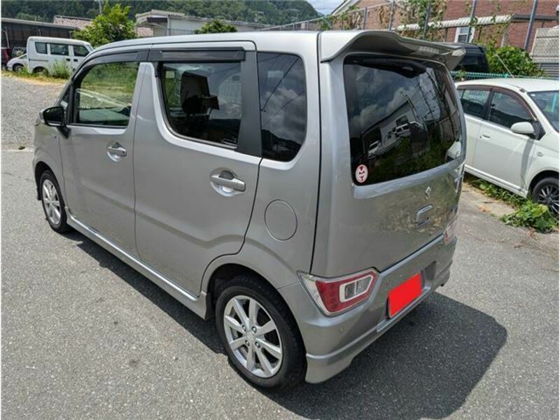WAGON R