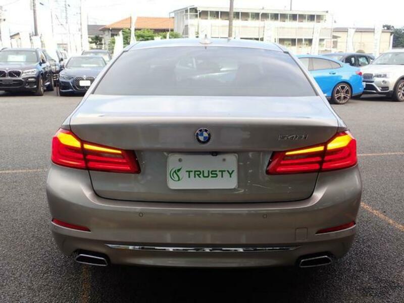 5 SERIES
