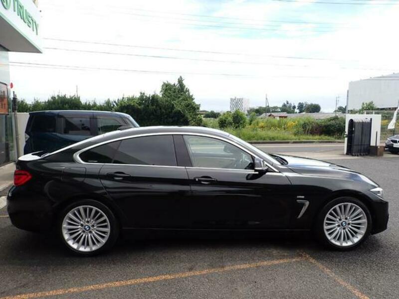 4 SERIES
