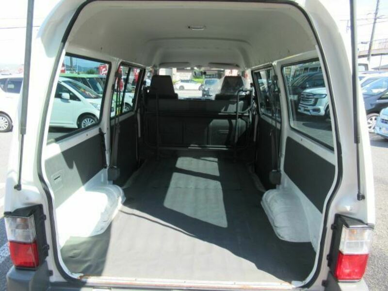 BONGO VAN