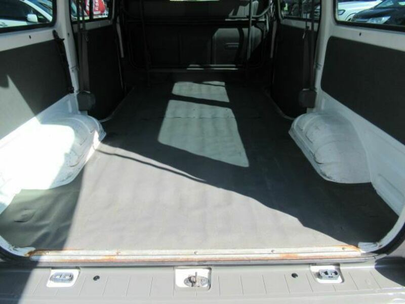 BONGO VAN
