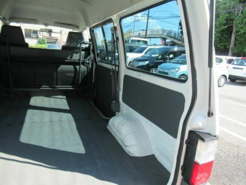 BONGO VAN