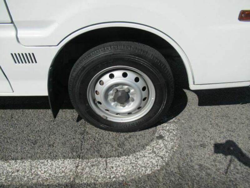 BONGO VAN