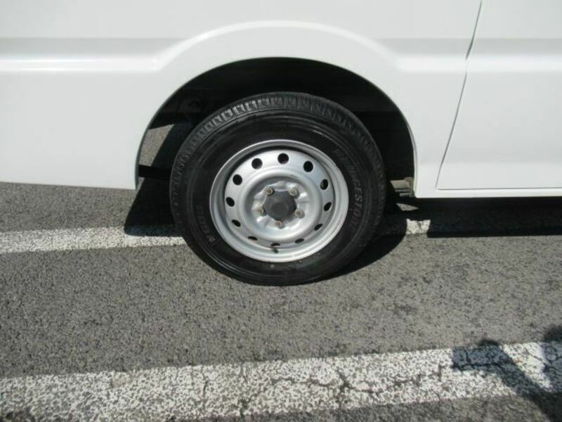 BONGO VAN