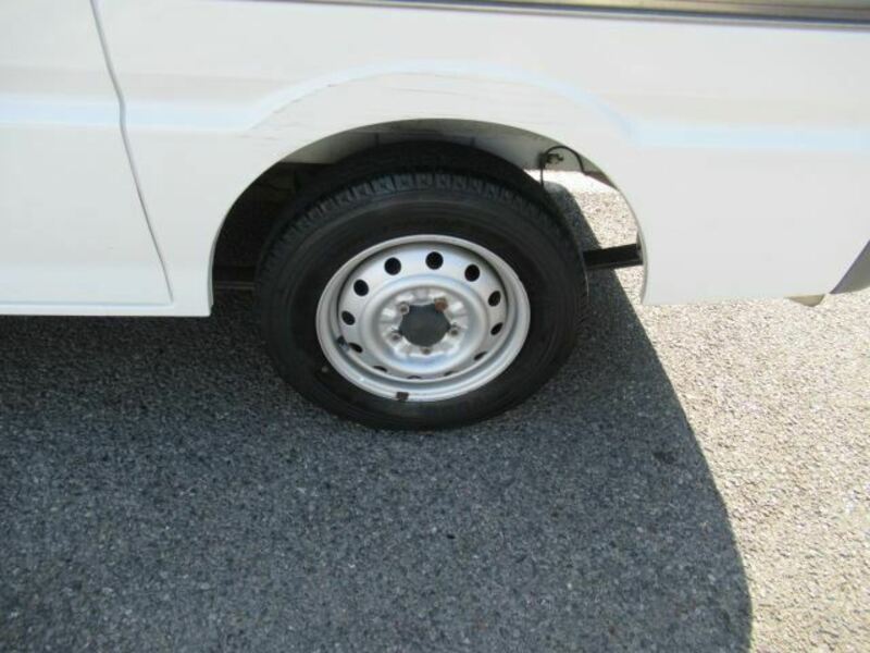 BONGO VAN