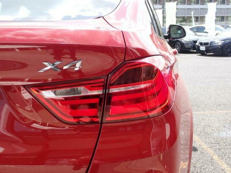 X4