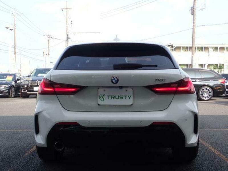 1 SERIES
