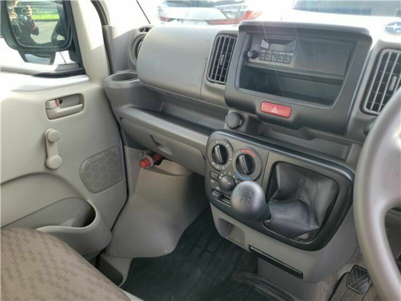MINICAB VAN