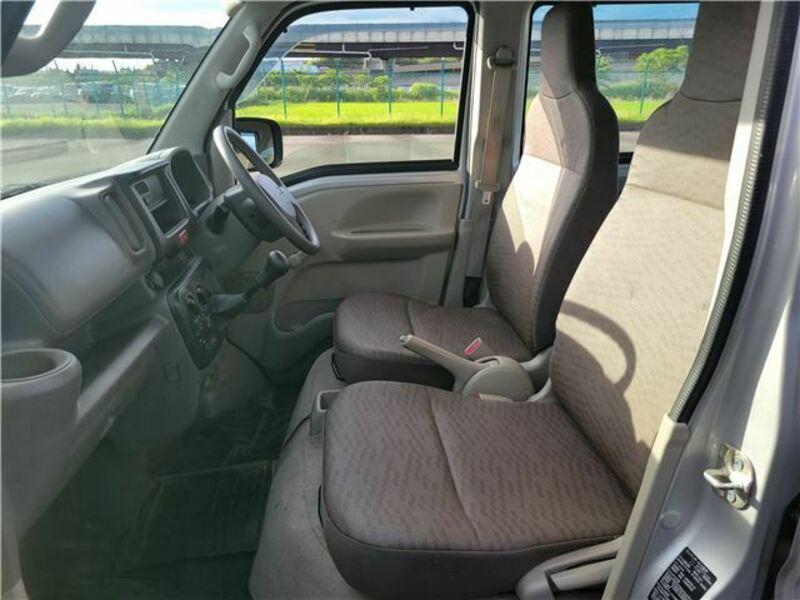 MINICAB VAN
